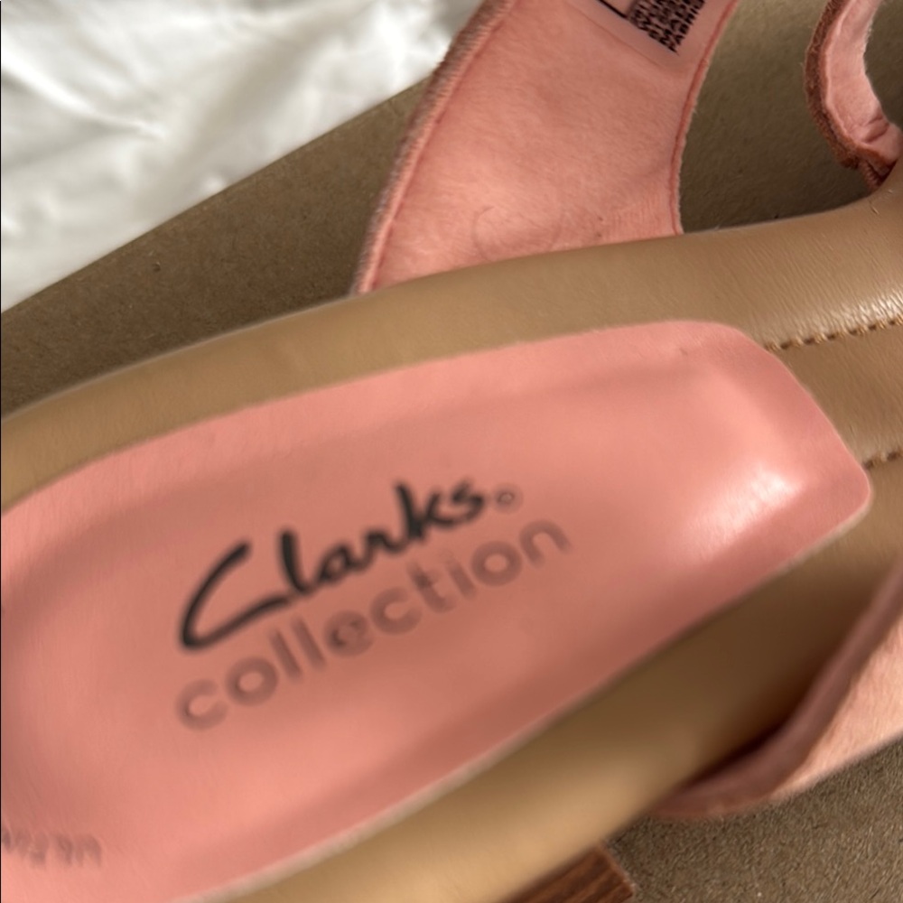Clarks Pink and Tan Sandals with Buckle Closures New in Box - Picture 2 of 14